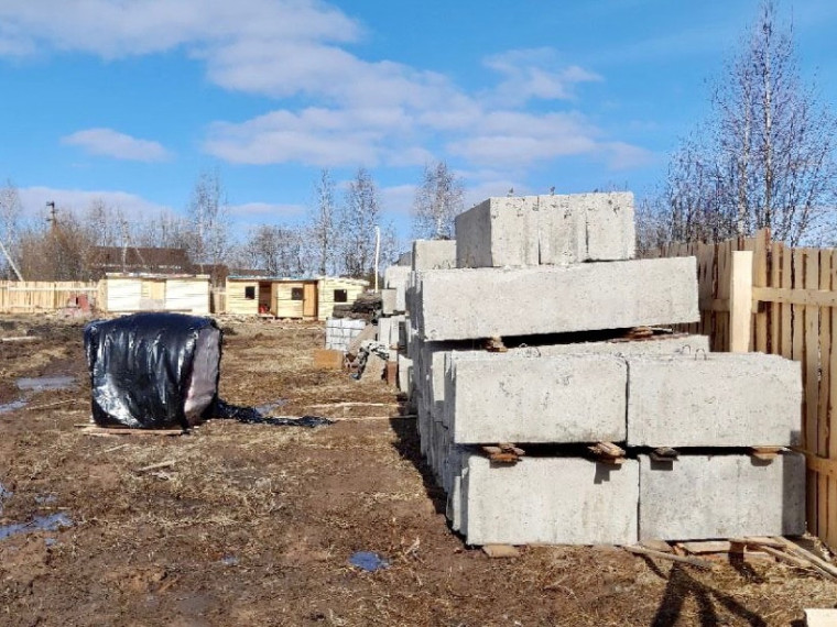 В Тарноге начаты работы по строительству многоквартирного дома под переселение граждан из ветхого и аварийного жилья..